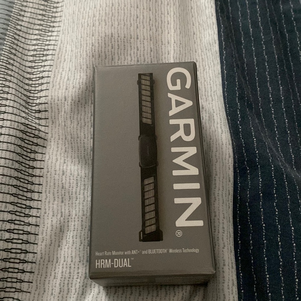 NIB Garmin HRM - never used